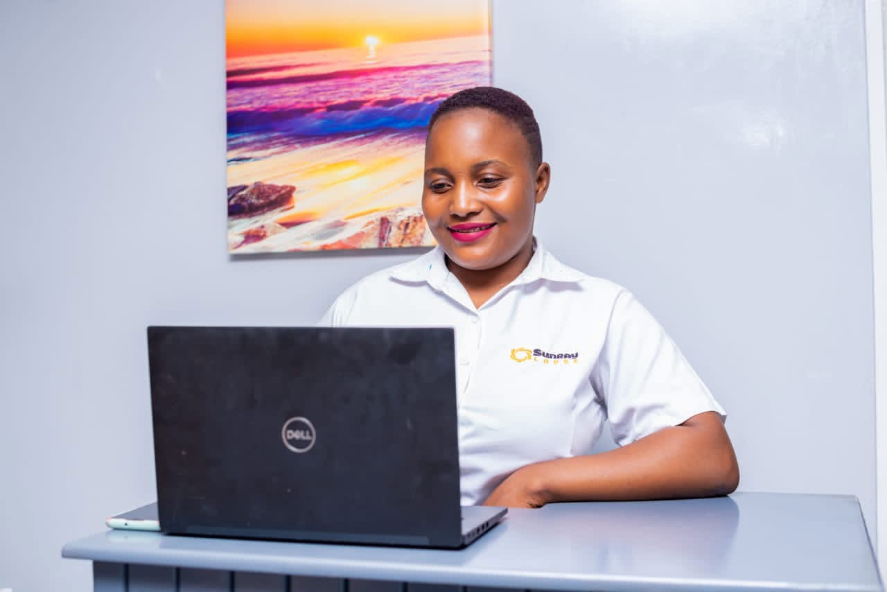 Sunray Lodge staff member ready to assist